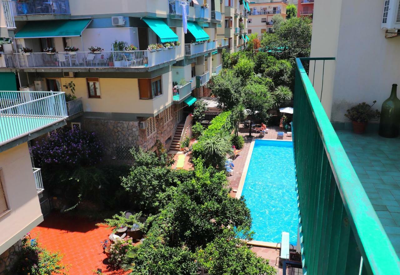 Casa Azzurra Apartment *