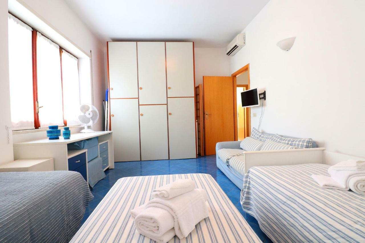 Casa Azzurra Apartment *